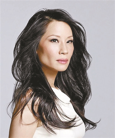 她主演《致命女人》被封神剧 51岁的刘玉玲在好莱坞已是风生水起